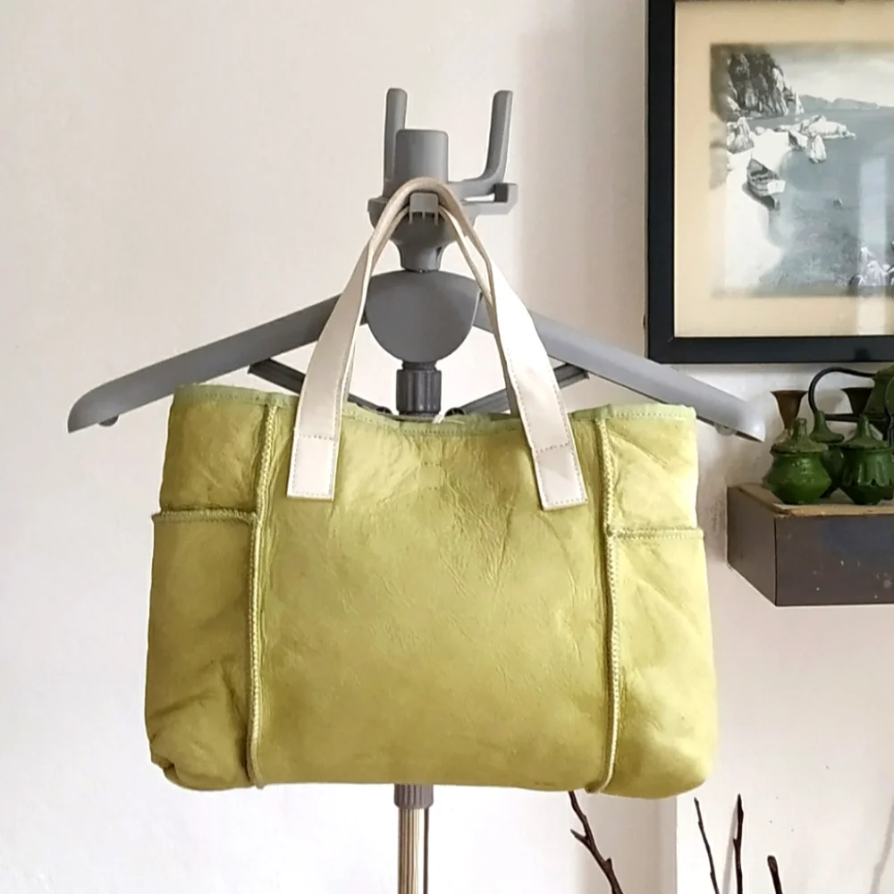 UGG Australia handbag - Picture 9 of 13